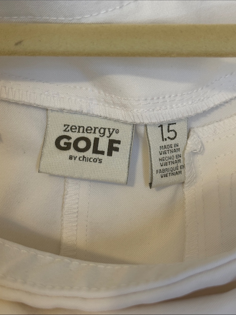 Chico's White Zenergy Golf Women's Shorts size 1.5 - Picture 4 of 5